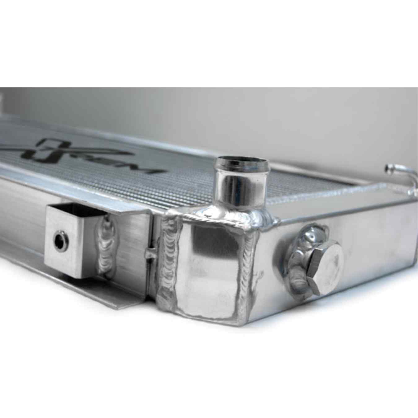 Radiateur en aluminium XTREM pour Alpine A310 V6 GR.4